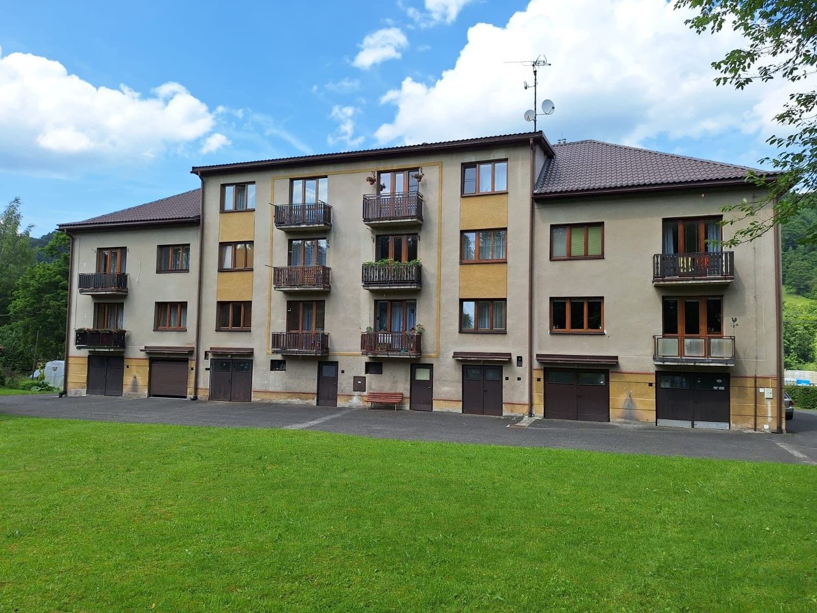 Prodej bytu 3+1 90 m², Víchová nad Jizerou, Liberecký kraj Prodej bytu 3+1 90 m², Víchová nad Jizerou, Liberecký kraj