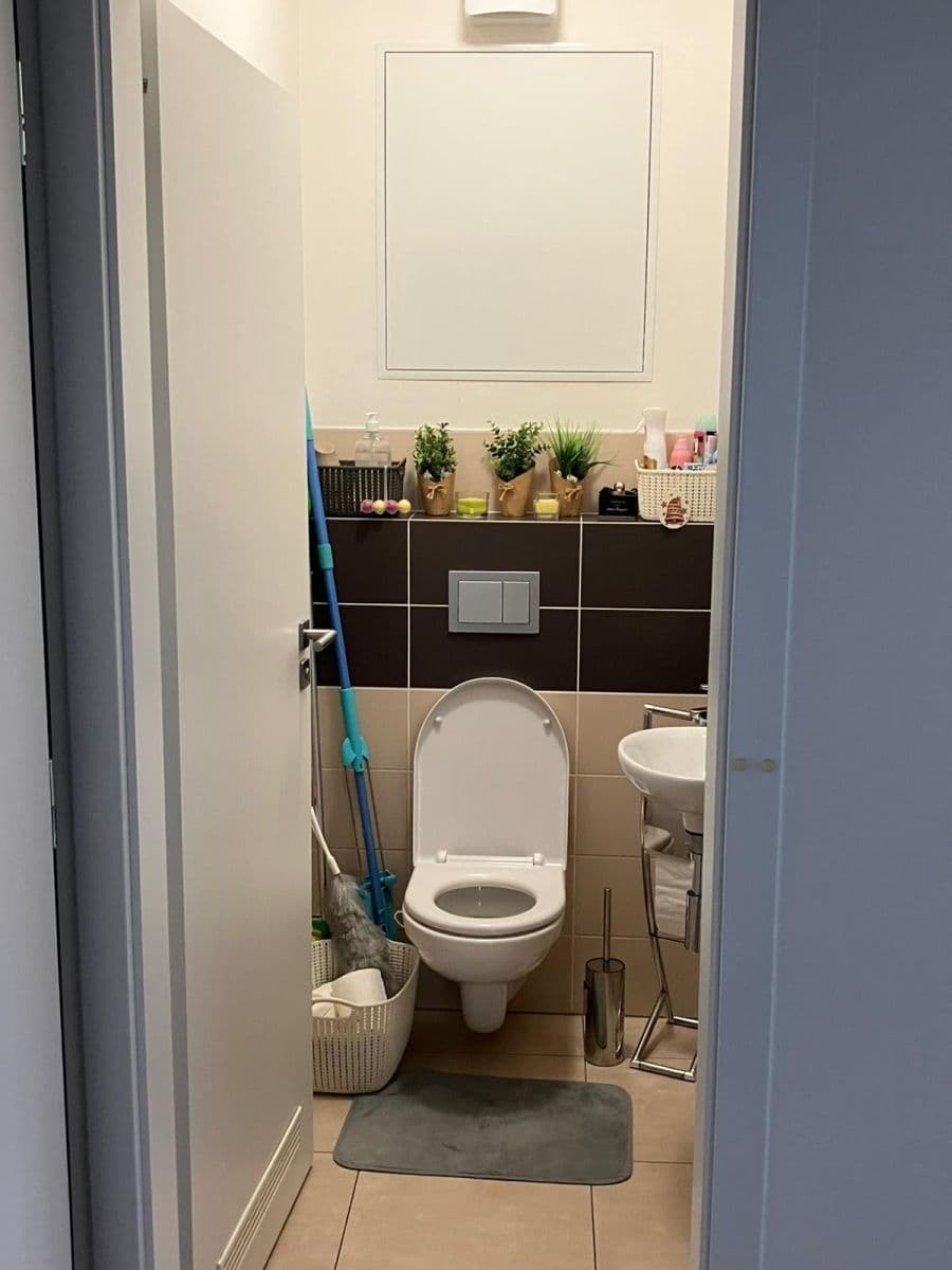 Pronájem bytu 3+kk 70 m², Rižská, Praha, Praha Pronájem bytu 3+kk 70 m², Rižská, Praha, Praha