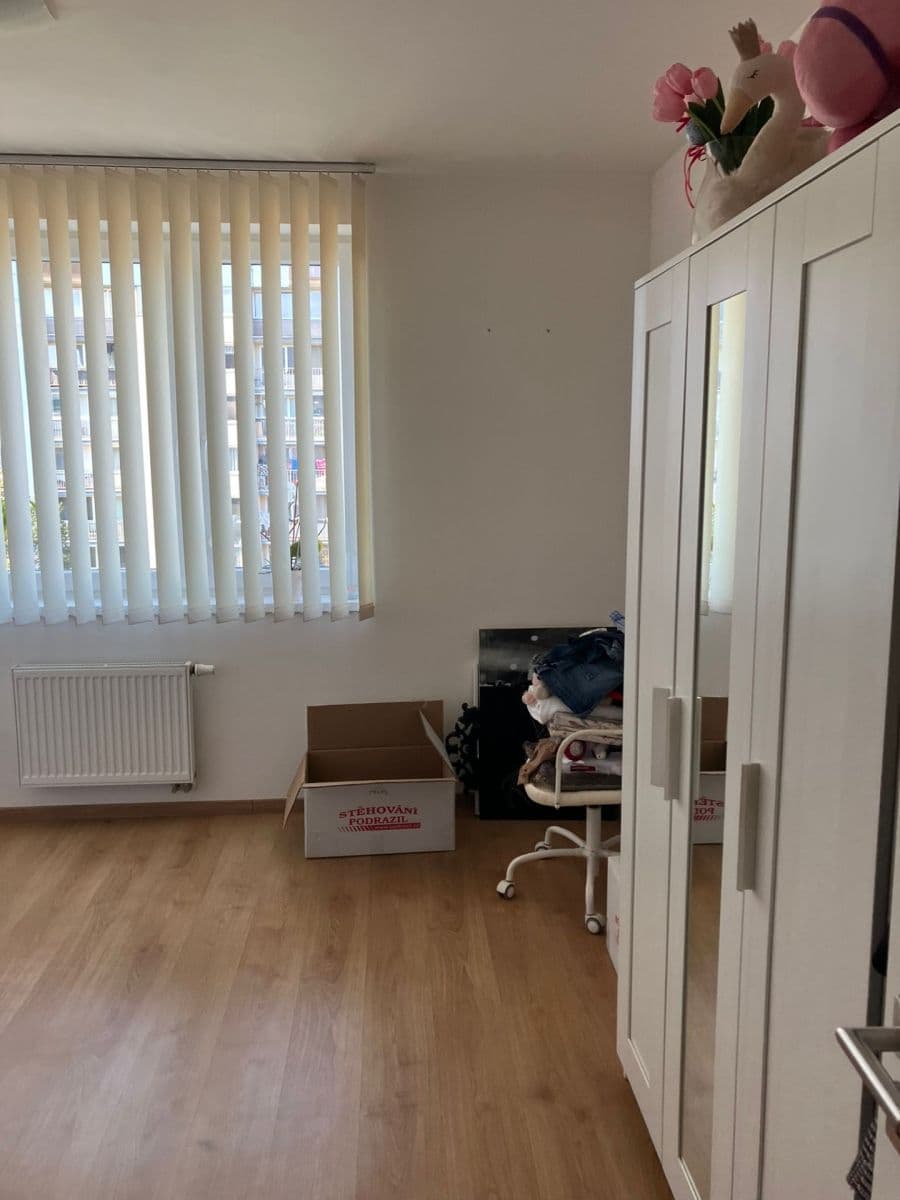 Pronájem bytu 3+kk 70 m², Rižská, Praha, Praha Pronájem bytu 3+kk 70 m², Rižská, Praha, Praha