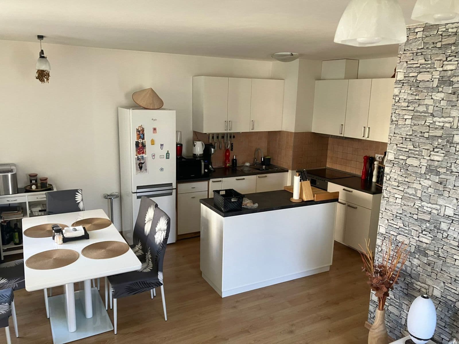 Pronájem bytu 3+kk 70 m², Rižská, Praha, Praha Pronájem bytu 3+kk 70 m², Rižská, Praha, Praha