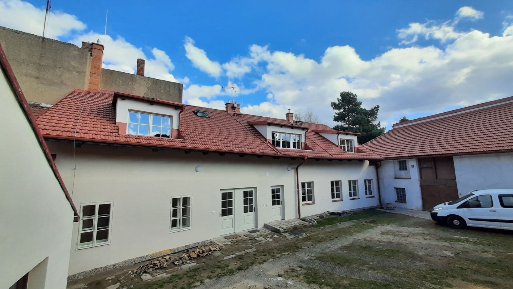Pronájem bytu 1+1 45 m², Chržínská, Velvary, Středočeský kraj Pronájem bytu 1+1 45 m², Chržínská, Velvary, Středočeský kraj