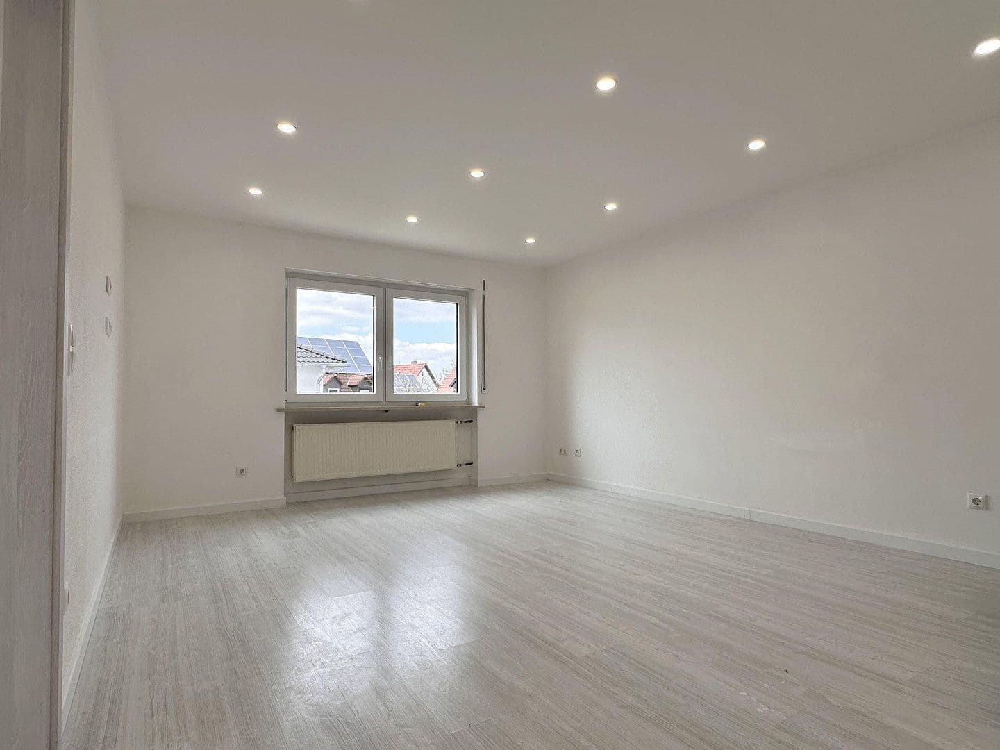 Pronájem bytu 4+1 100 m², Moosburg a. d. Isar, Bavorsko Pronájem bytu 4+1 100 m², Moosburg a. d. Isar, Bavorsko