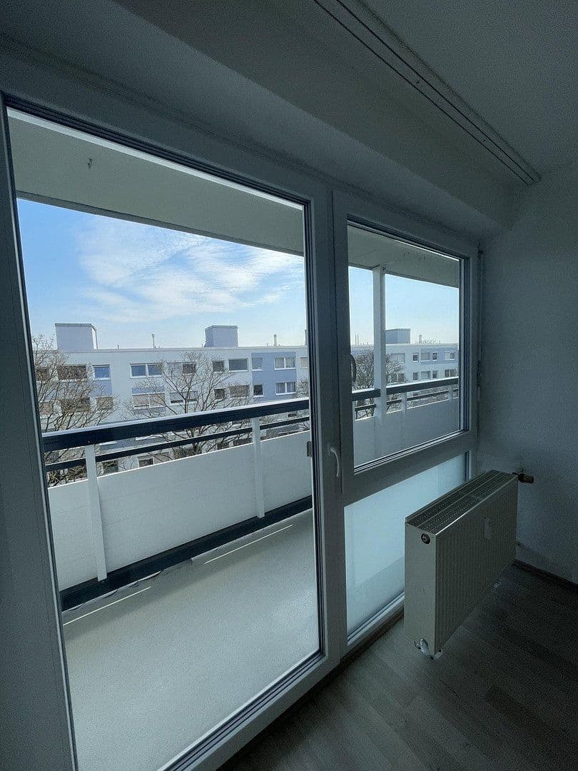 Pronájem bytu 3+1 72 m², Hohenstaufenring 5, Worms, Porýní-Falc Pronájem bytu 3+1 72 m², Hohenstaufenring 5, Worms, Porýní-Falc