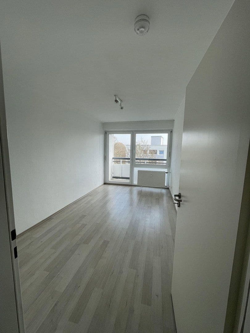 Pronájem bytu 3+1 72 m², Hohenstaufenring 5, Worms, Porýní-Falc Pronájem bytu 3+1 72 m², Hohenstaufenring 5, Worms, Porýní-Falc