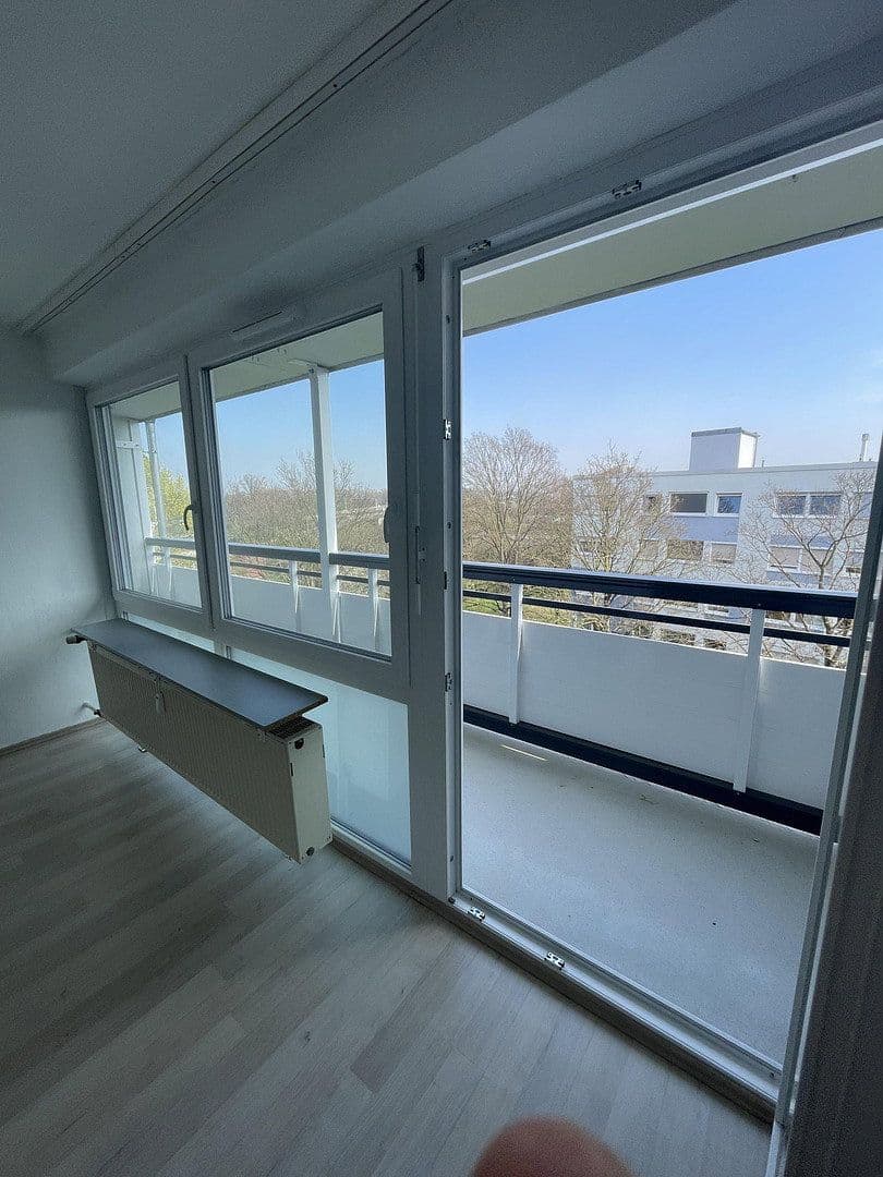 Pronájem bytu 3+1 72 m², Hohenstaufenring 5, Worms, Porýní-Falc Pronájem bytu 3+1 72 m², Hohenstaufenring 5, Worms, Porýní-Falc