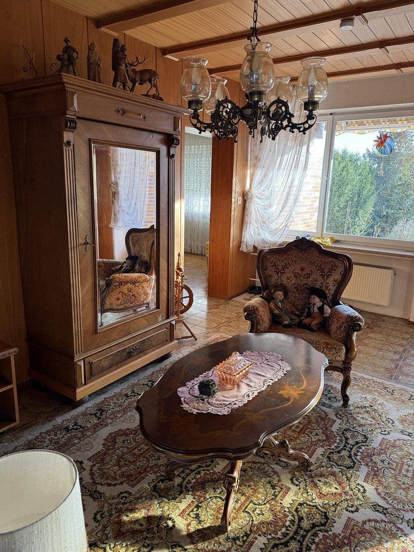 Prodej domu 228 m², pozemek 1.007 m², Uehlfeld, Bavorsko Prodej domu 228 m², pozemek 1.007 m², Uehlfeld, Bavorsko