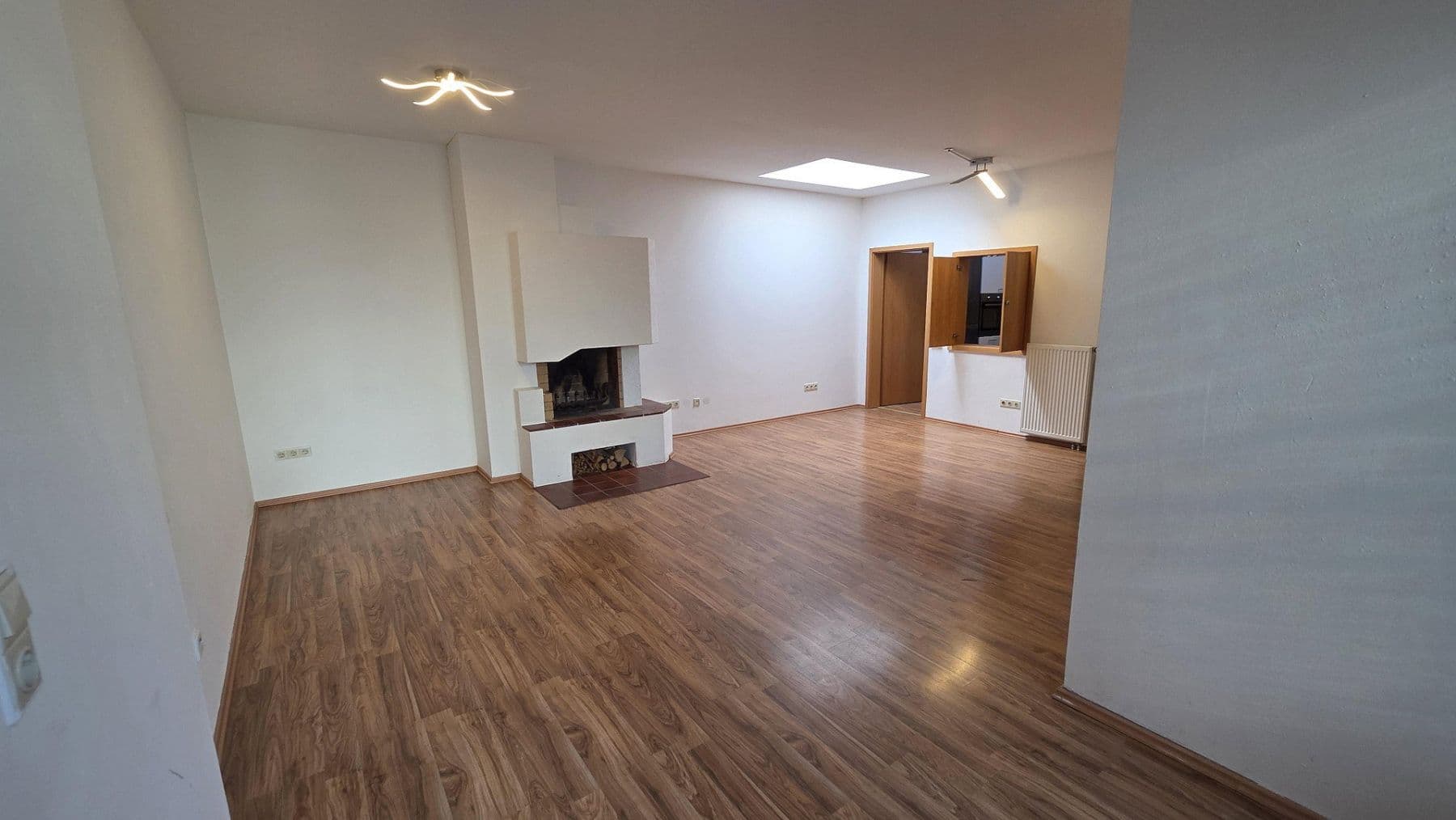 Pronájem bytu 2+1 77 m², Mathildenstraße 15, Fürth, Bavorsko Pronájem bytu 2+1 77 m², Mathildenstraße 15, Fürth, Bavorsko