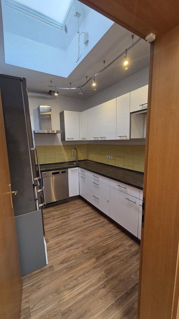 Pronájem bytu 2+1 77 m², Mathildenstraße 15, Fürth, Bavorsko Pronájem bytu 2+1 77 m², Mathildenstraße 15, Fürth, Bavorsko