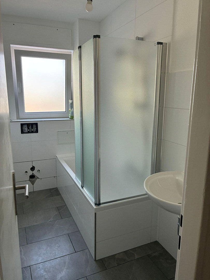 Pronájem bytu 1+1 36 m², Fleckenbühlstr. 20, Frankfurt am Main - Bonames, Hessen Pronájem bytu 1+1 36 m², Fleckenbühlstr. 20, Frankfurt am Main - Bonames, Hessen