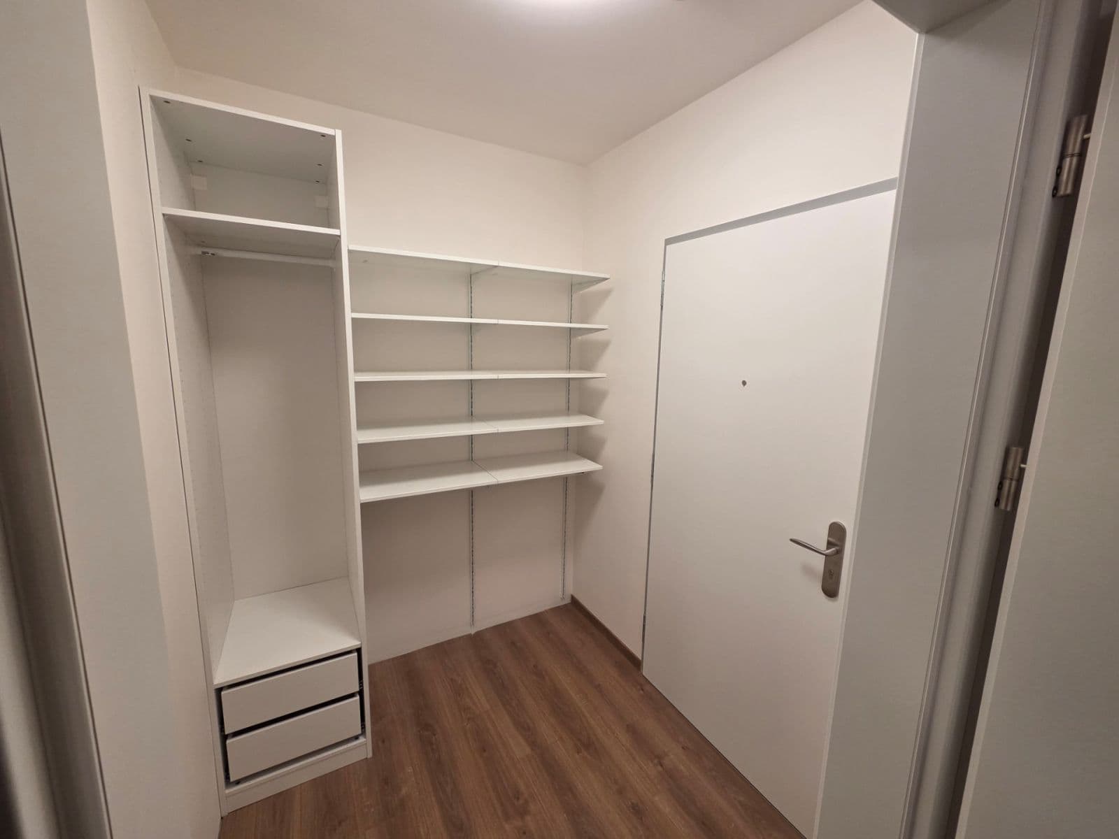 Pronájem bytu 1+kk 33 m², Poděbradská, Praha, Praha Pronájem bytu 1+kk 33 m², Poděbradská, Praha, Praha