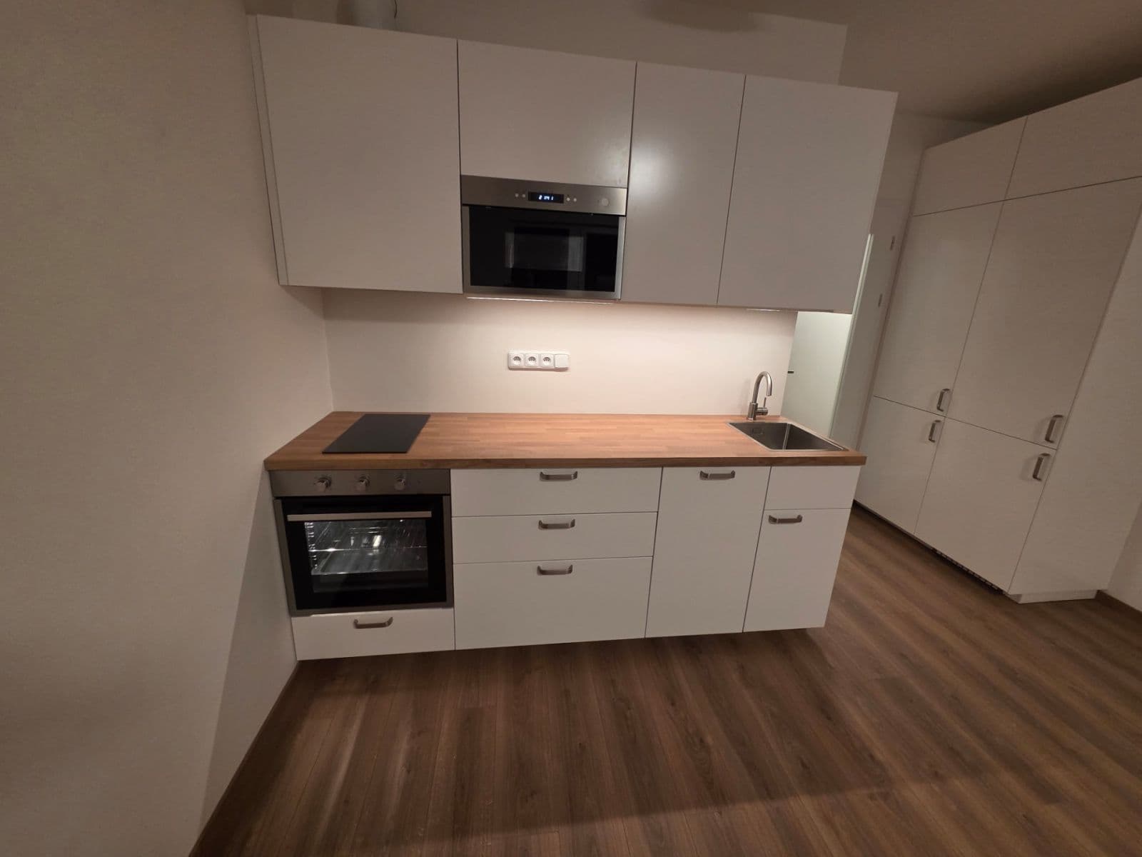 Pronájem bytu 1+kk 33 m², Poděbradská, Praha, Praha Pronájem bytu 1+kk 33 m², Poděbradská, Praha, Praha