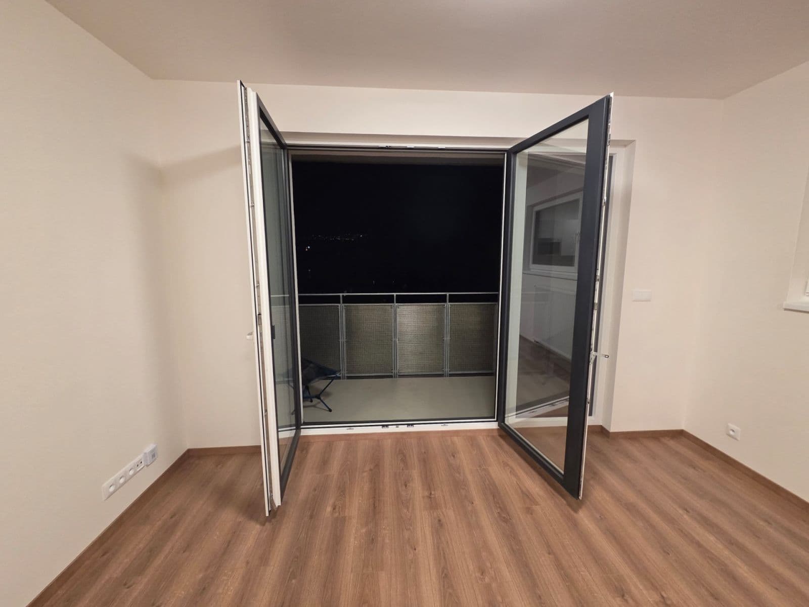 Pronájem bytu 1+kk 33 m², Poděbradská, Praha, Praha Pronájem bytu 1+kk 33 m², Poděbradská, Praha, Praha