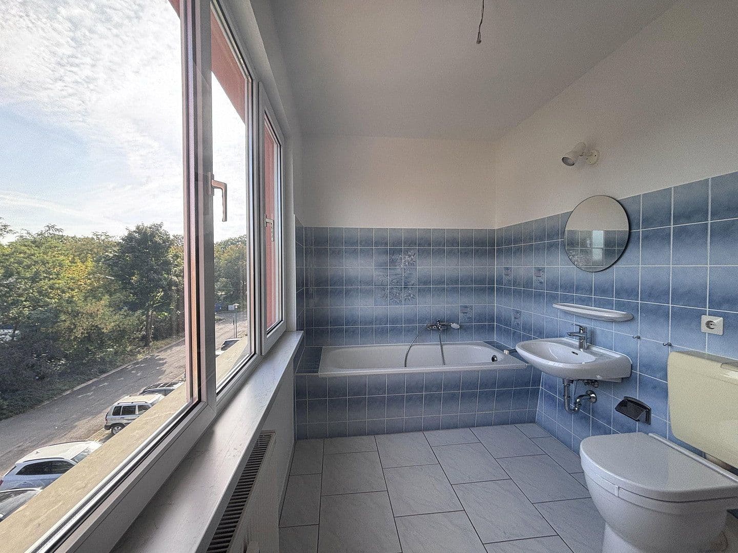 Prodej bytu 3+1 109 m², Konrad-Zuse-Straße 12, Hoyerswerda - Wojerecy, Sasko Prodej bytu 3+1 109 m², Konrad-Zuse-Straße 12, Hoyerswerda - Wojerecy, Sasko