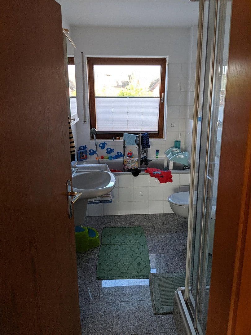 Pronájem bytu 3+kk 106 m², Bonn, Severní Porýní-Vestfálsko Pronájem bytu 3+kk 106 m², Bonn, Severní Porýní-Vestfálsko