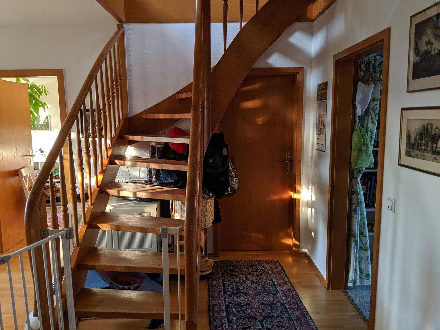 Pronájem bytu 3+kk 106 m², Bonn, Severní Porýní-Vestfálsko Pronájem bytu 3+kk 106 m², Bonn, Severní Porýní-Vestfálsko