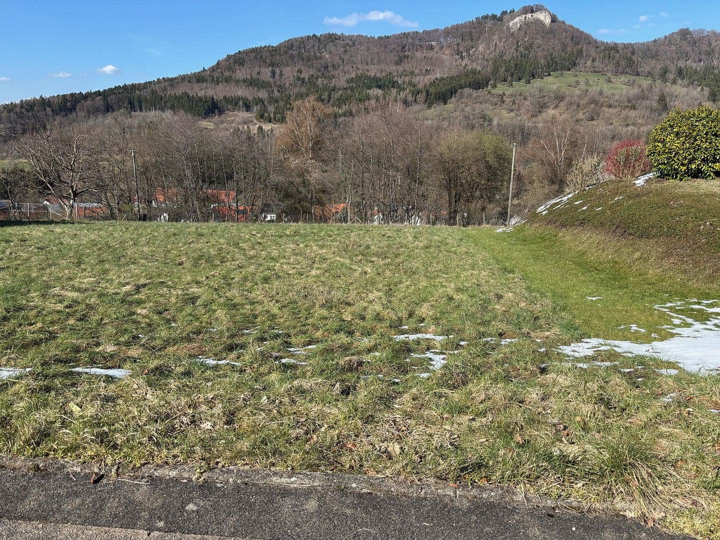 Prodej pozemku 1.156 m², Albstadt, Bádensko-Württembersko Prodej pozemku 1.156 m², Albstadt, Bádensko-Württembersko