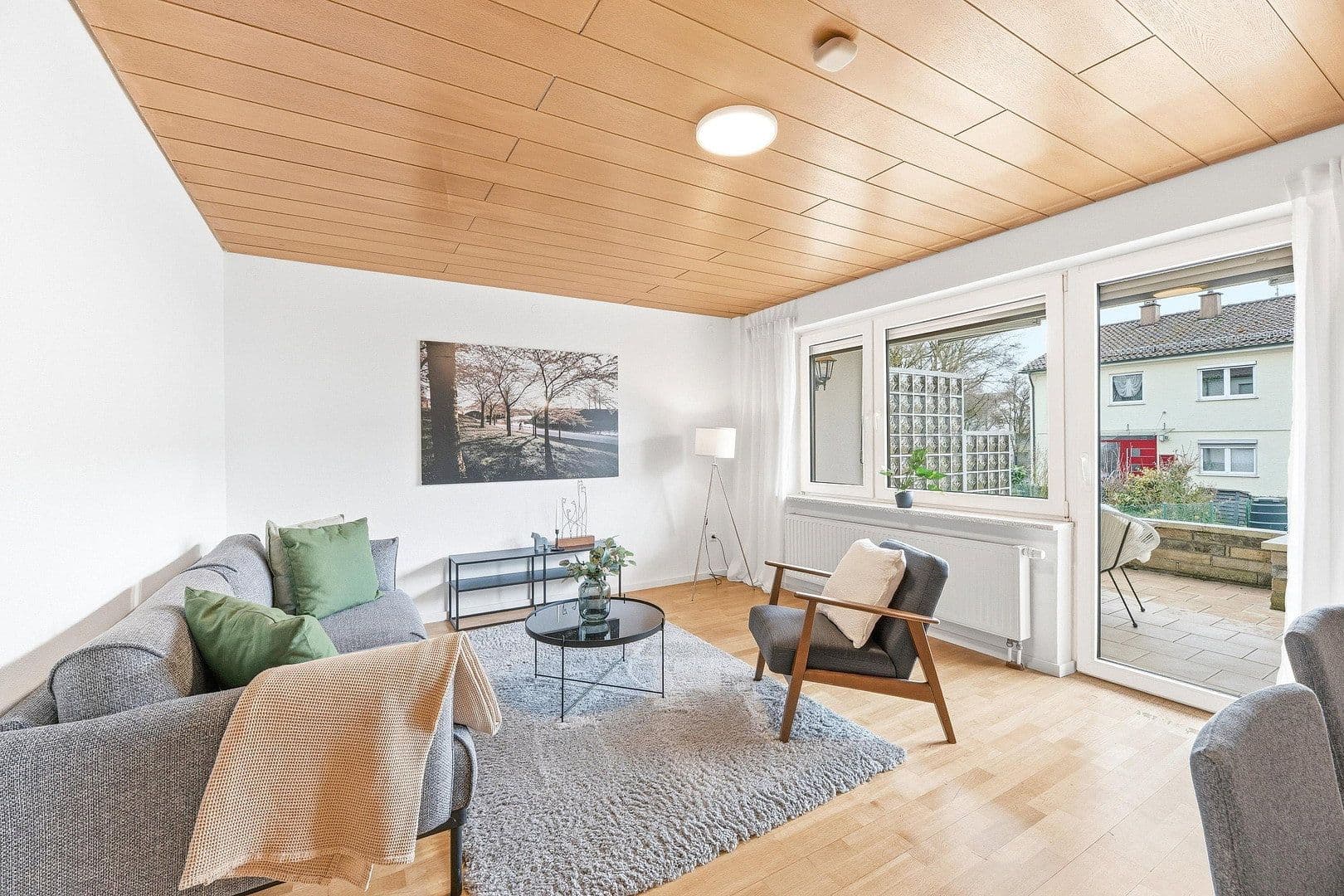 Prodej domu 93 m², pozemek 161 m², Ulm, Bádensko-Württembersko Prodej domu 93 m², pozemek 161 m², Ulm, Bádensko-Württembersko