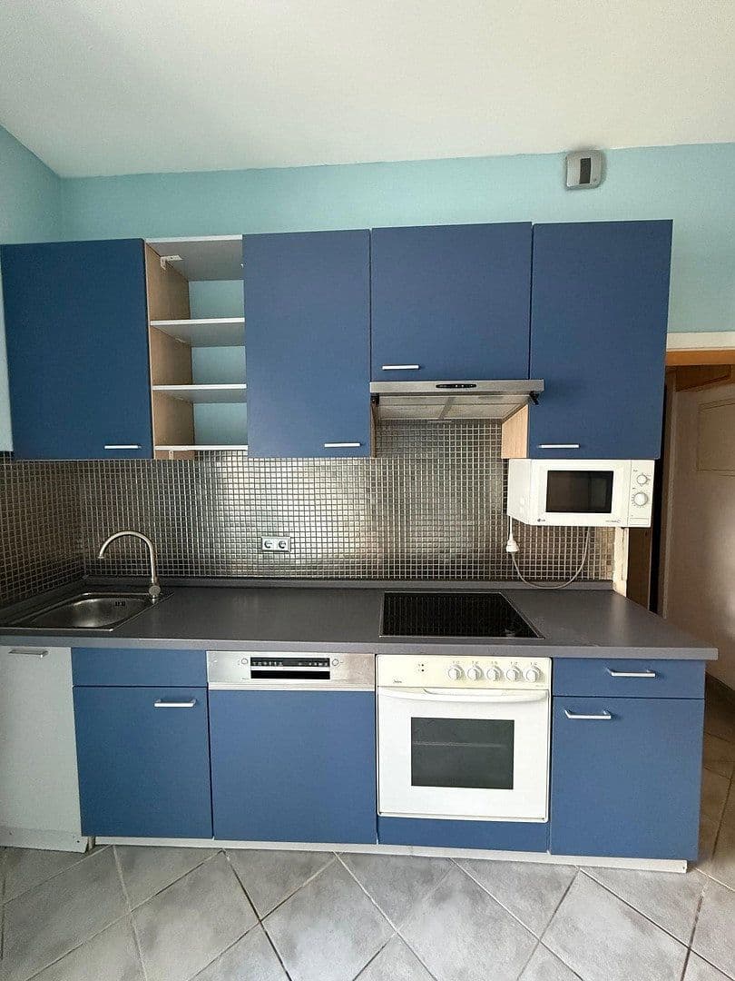 Pronájem bytu 2+1 60 m², Draisstraße 56, Mannheim, Bádensko-Württembersko Pronájem bytu 2+1 60 m², Draisstraße 56, Mannheim, Bádensko-Württembersko