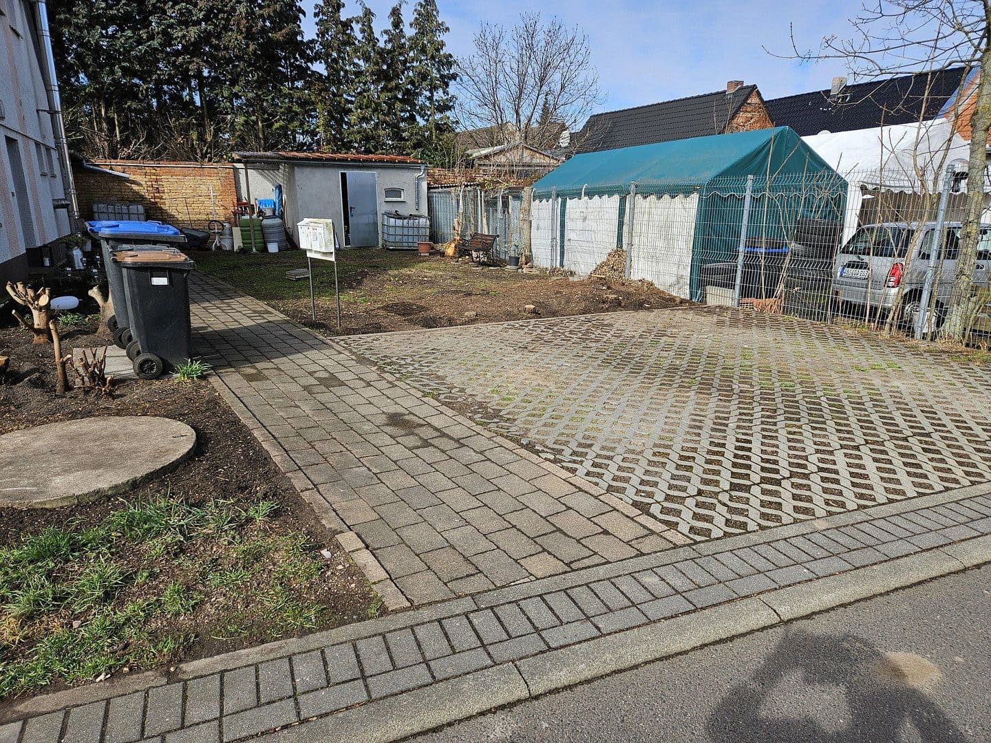 Pronájem bytu 2+1 55 m², Ackerstr. 41, Bitterfeld-Wolfen, Sasko-Anhaltsko Pronájem bytu 2+1 55 m², Ackerstr. 41, Bitterfeld-Wolfen, Sasko-Anhaltsko