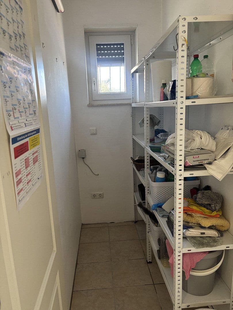 Prodej domu 210 m², pozemek 1.200 m², Frellstedt, Dolní Sasko Prodej domu 210 m², pozemek 1.200 m², Frellstedt, Dolní Sasko