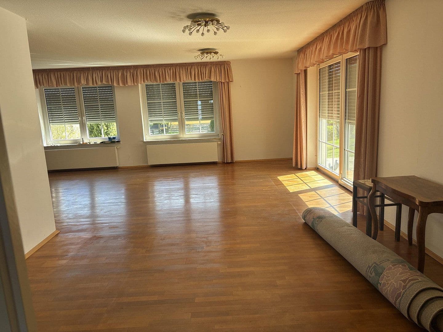 Prodej domu 210 m², pozemek 1.200 m², Frellstedt, Dolní Sasko Prodej domu 210 m², pozemek 1.200 m², Frellstedt, Dolní Sasko