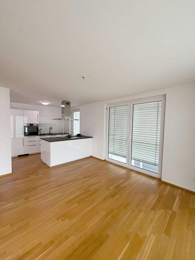 Prodej bytu 3+kk 95 m², Baden-Baden, Bádensko-Württembersko Prodej bytu 3+kk 95 m², Baden-Baden, Bádensko-Württembersko