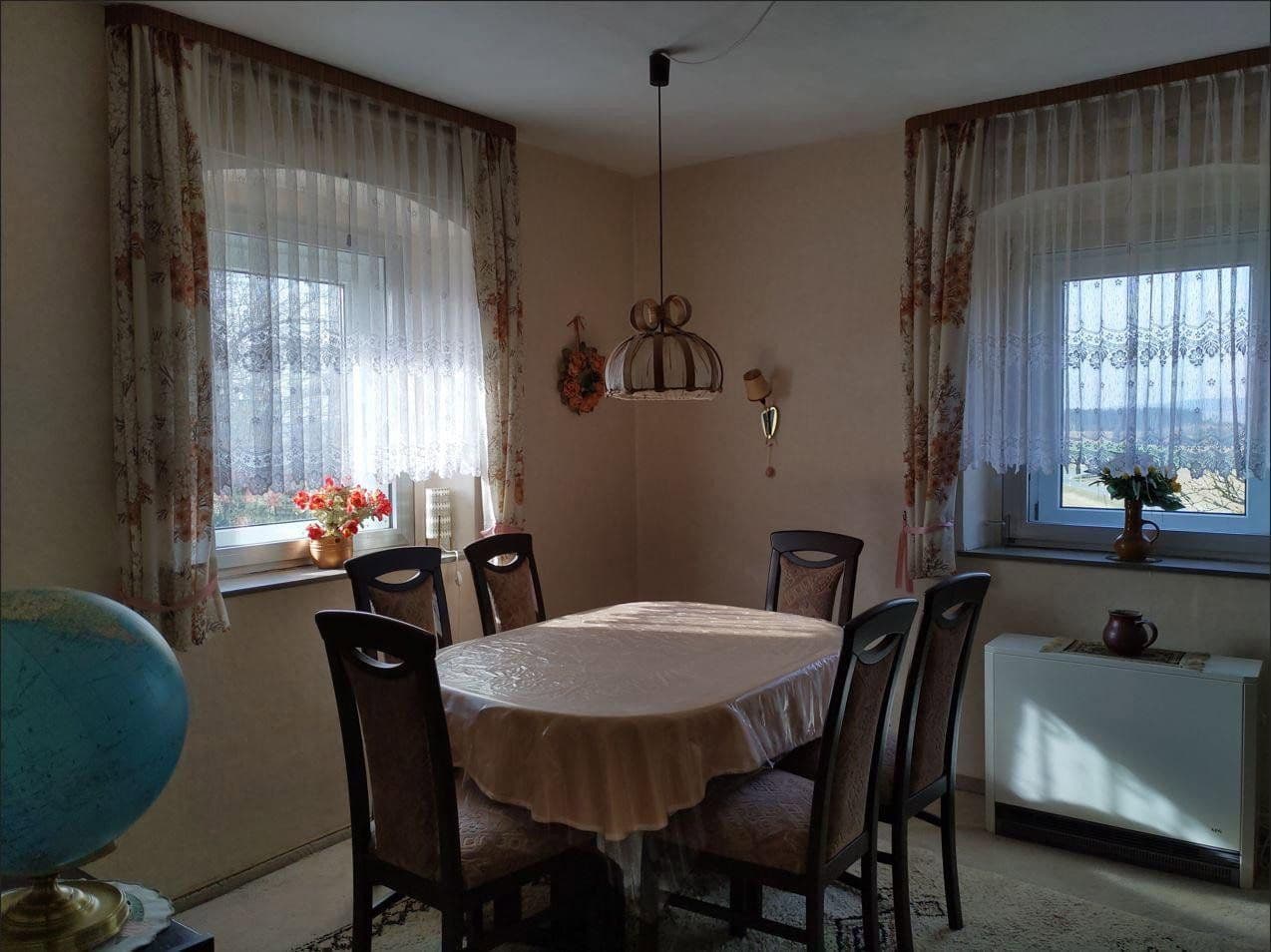 Prodej domu 111 m², pozemek 1.842 m², Selbitz, Bavorsko Prodej domu 111 m², pozemek 1.842 m², Selbitz, Bavorsko