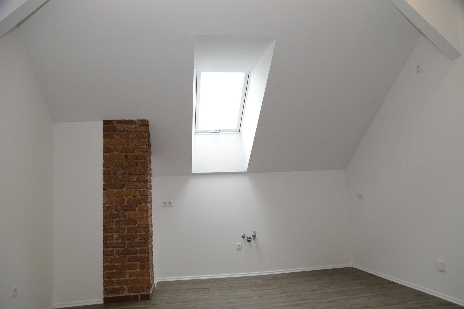 Pronájem bytu 3+1 142 m², Schulstraße 1, Ruhmannsfelden, Bavorsko Pronájem bytu 3+1 142 m², Schulstraße 1, Ruhmannsfelden, Bavorsko