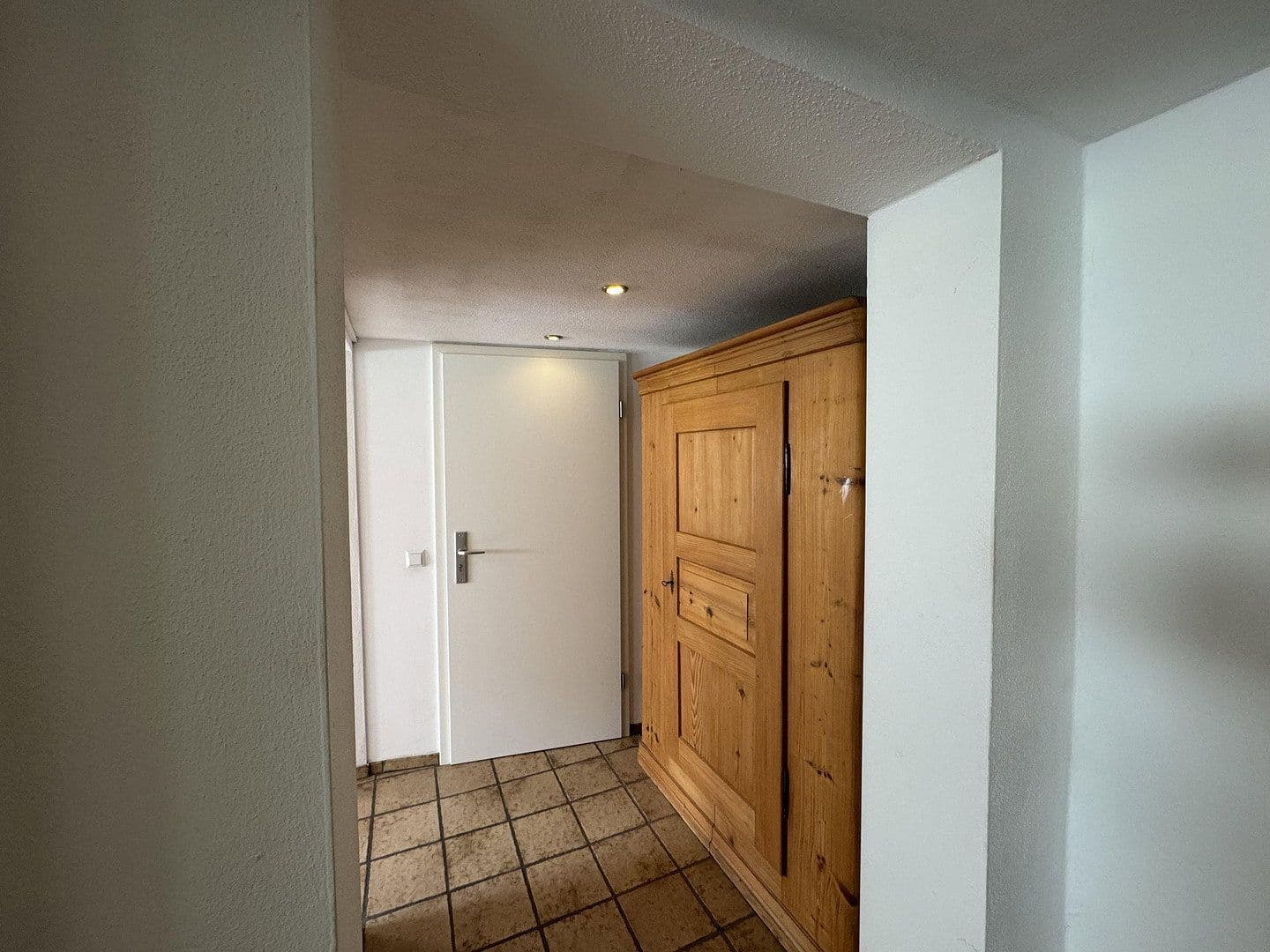 Prodej bytu 2+1 76 m², Metzinger Straße, Dettingen an der Erms, Bádensko-Württembersko Prodej bytu 2+1 76 m², Metzinger Straße, Dettingen an der Erms, Bádensko-Württembersko