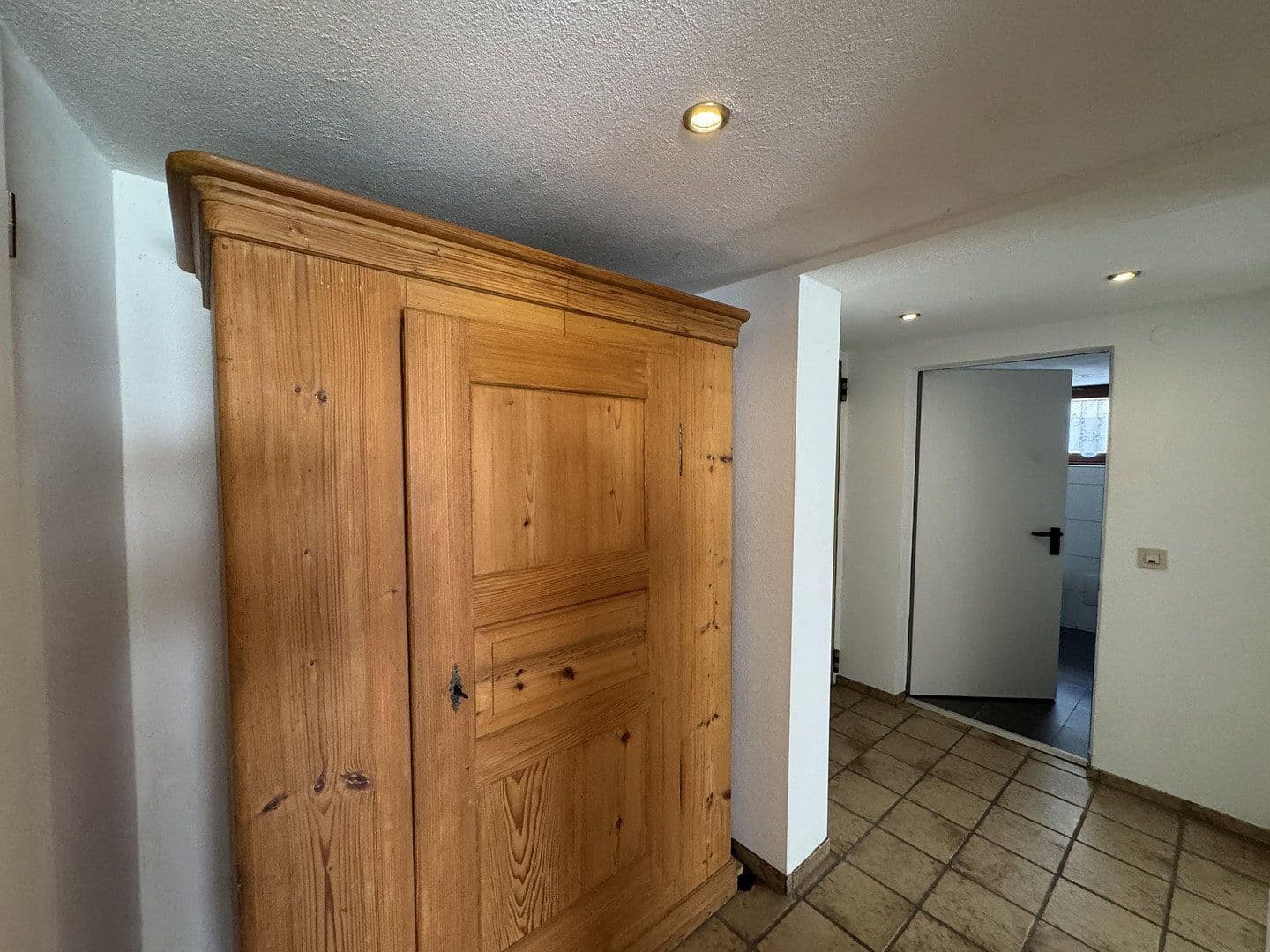 Prodej bytu 2+1 76 m², Metzinger Straße, Dettingen an der Erms, Bádensko-Württembersko Prodej bytu 2+1 76 m², Metzinger Straße, Dettingen an der Erms, Bádensko-Württembersko