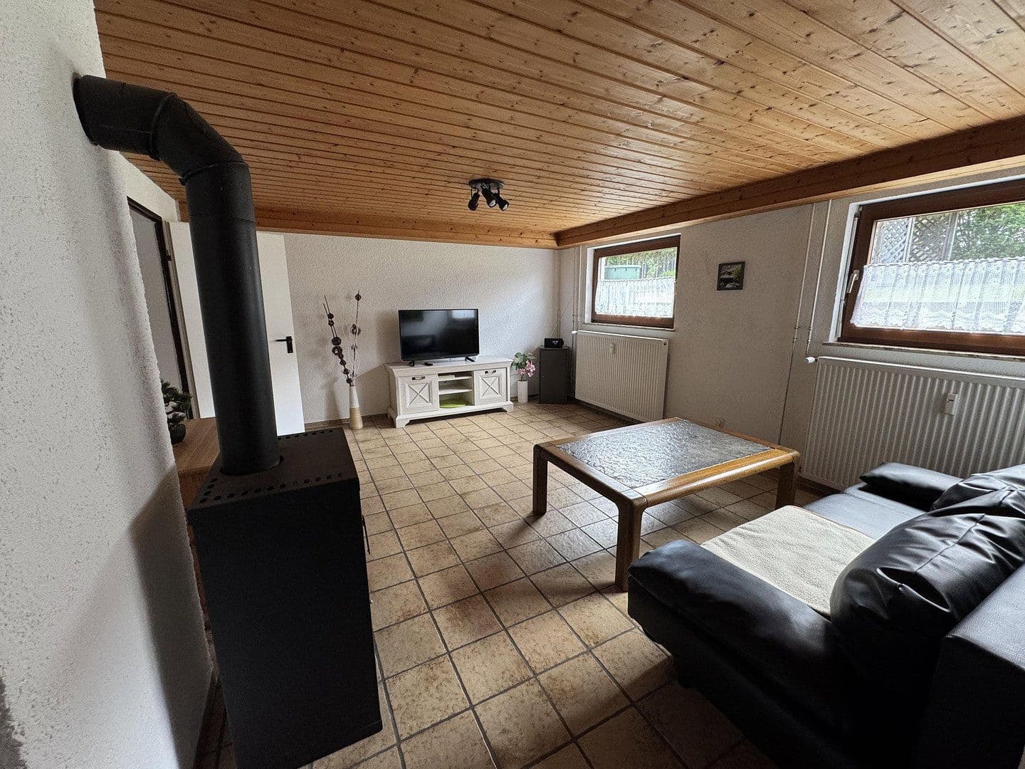 Prodej bytu 2+1 76 m², Metzinger Straße, Dettingen an der Erms, Bádensko-Württembersko Prodej bytu 2+1 76 m², Metzinger Straße, Dettingen an der Erms, Bádensko-Württembersko