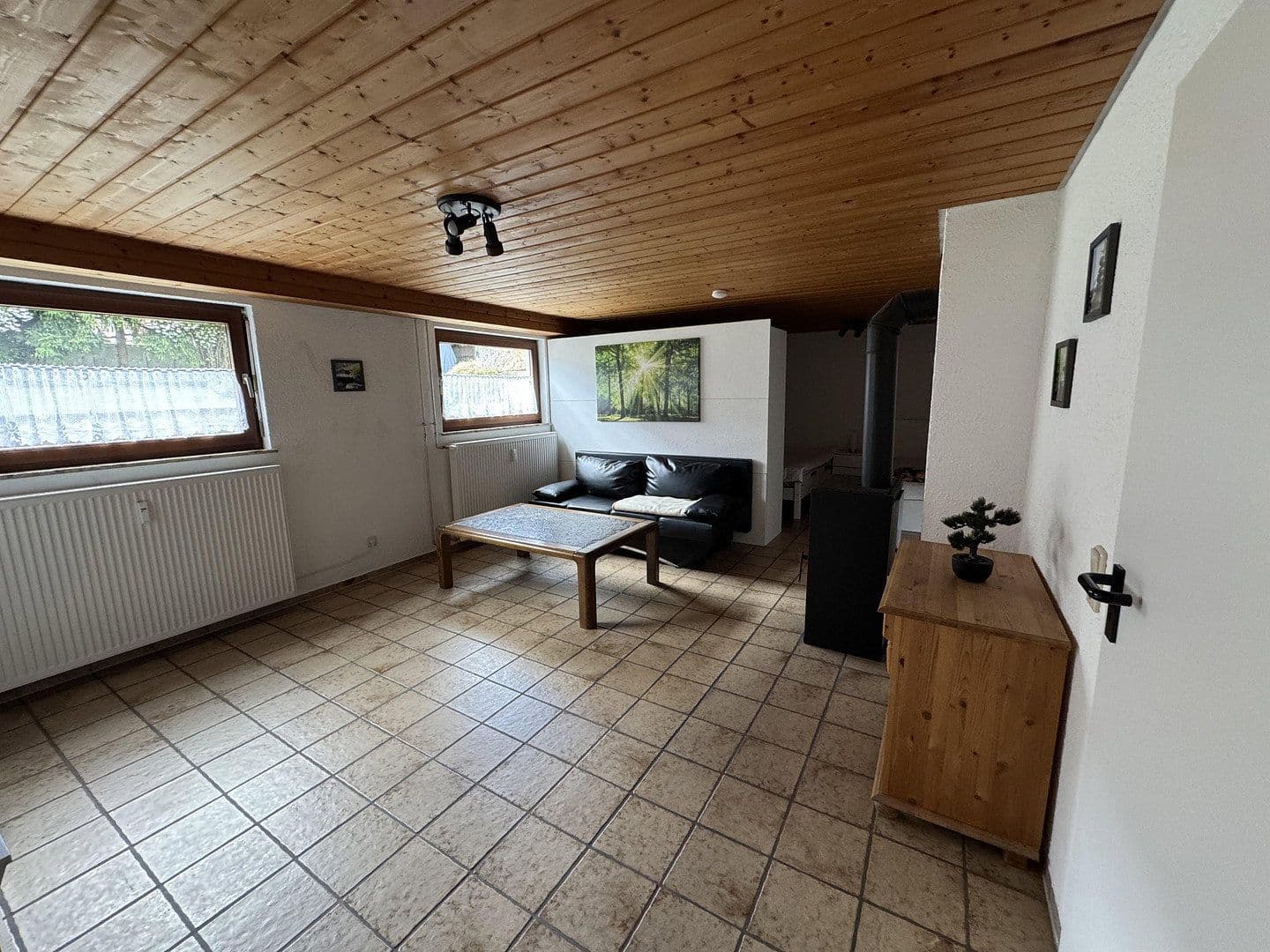 Prodej bytu 2+1 76 m², Metzinger Straße, Dettingen an der Erms, Bádensko-Württembersko Prodej bytu 2+1 76 m², Metzinger Straße, Dettingen an der Erms, Bádensko-Württembersko