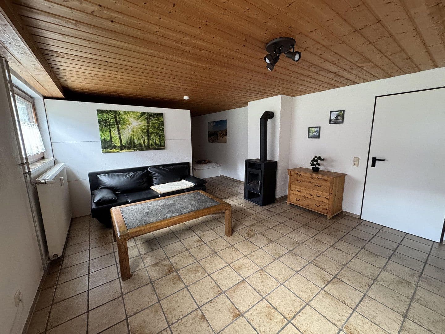 Prodej bytu 2+1 76 m², Metzinger Straße, Dettingen an der Erms, Bádensko-Württembersko Prodej bytu 2+1 76 m², Metzinger Straße, Dettingen an der Erms, Bádensko-Württembersko