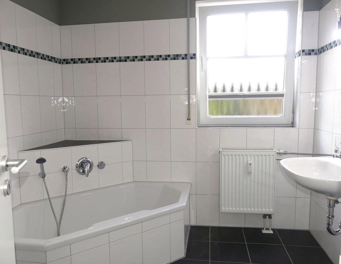 Prodej bytu 4+1 104 m², Hamburg, Hamburg Prodej bytu 4+1 104 m², Hamburg, Hamburg