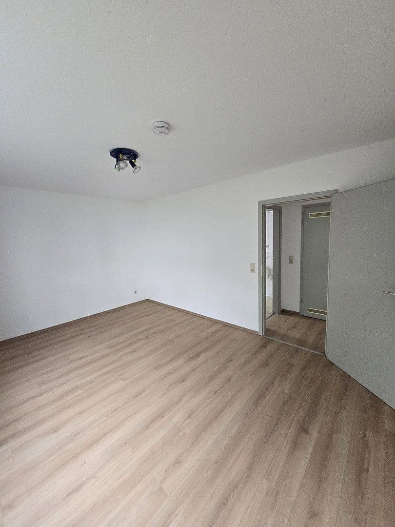 Pronájem bytu 2+1 56 m², Germersheim, Porýní-Falc Pronájem bytu 2+1 56 m², Germersheim, Porýní-Falc