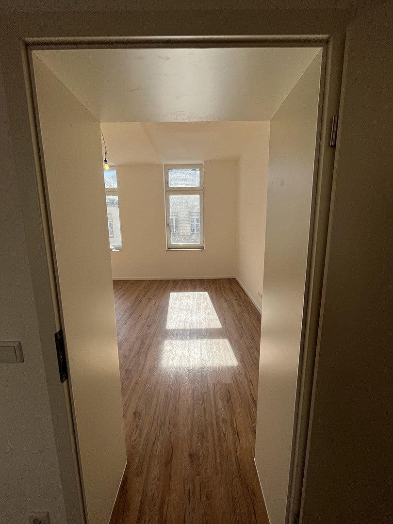 Pronájem bytu 2+kk 50 m², Krefeld, Severní Porýní-Vestfálsko Pronájem bytu 2+kk 50 m², Krefeld, Severní Porýní-Vestfálsko