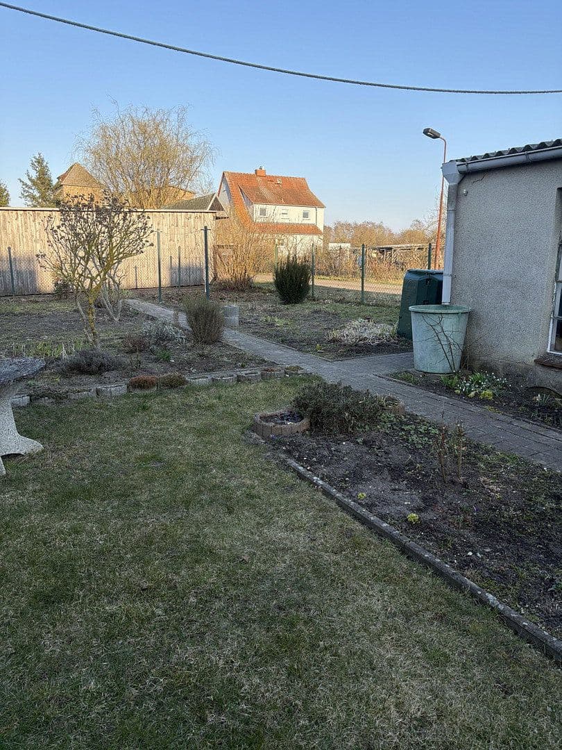 Prodej domu 85 m², pozemek 580 m², Clara-Zetkin-Straße 13, Tribsees, Mecklenburg-Vorpommern Prodej domu 85 m², pozemek 580 m², Clara-Zetkin-Straße 13, Tribsees, Mecklenburg-Vorpommern