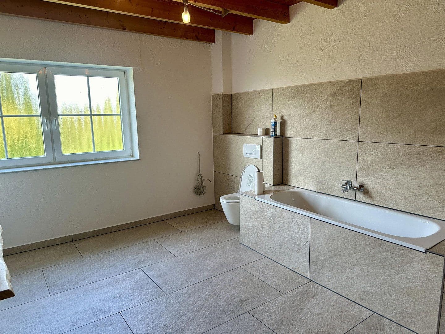 Pronájem kanceláře 1.100 m², Euskirchen, Severní Porýní-Vestfálsko Pronájem kanceláře 1.100 m², Euskirchen, Severní Porýní-Vestfálsko