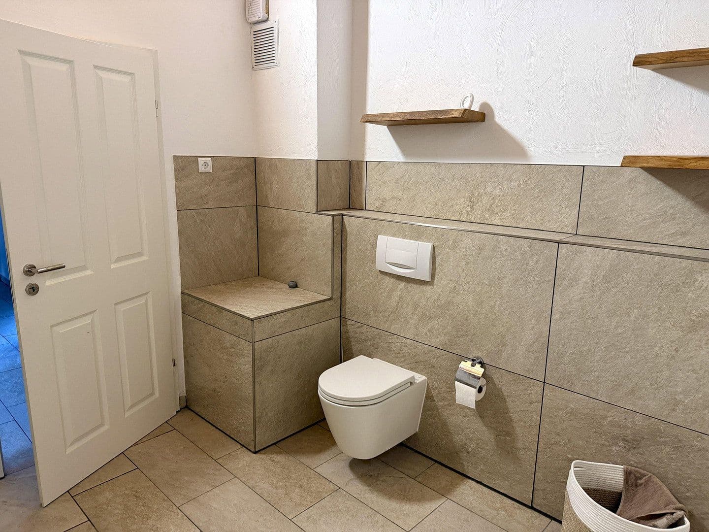 Pronájem kanceláře 1.100 m², Euskirchen, Severní Porýní-Vestfálsko Pronájem kanceláře 1.100 m², Euskirchen, Severní Porýní-Vestfálsko