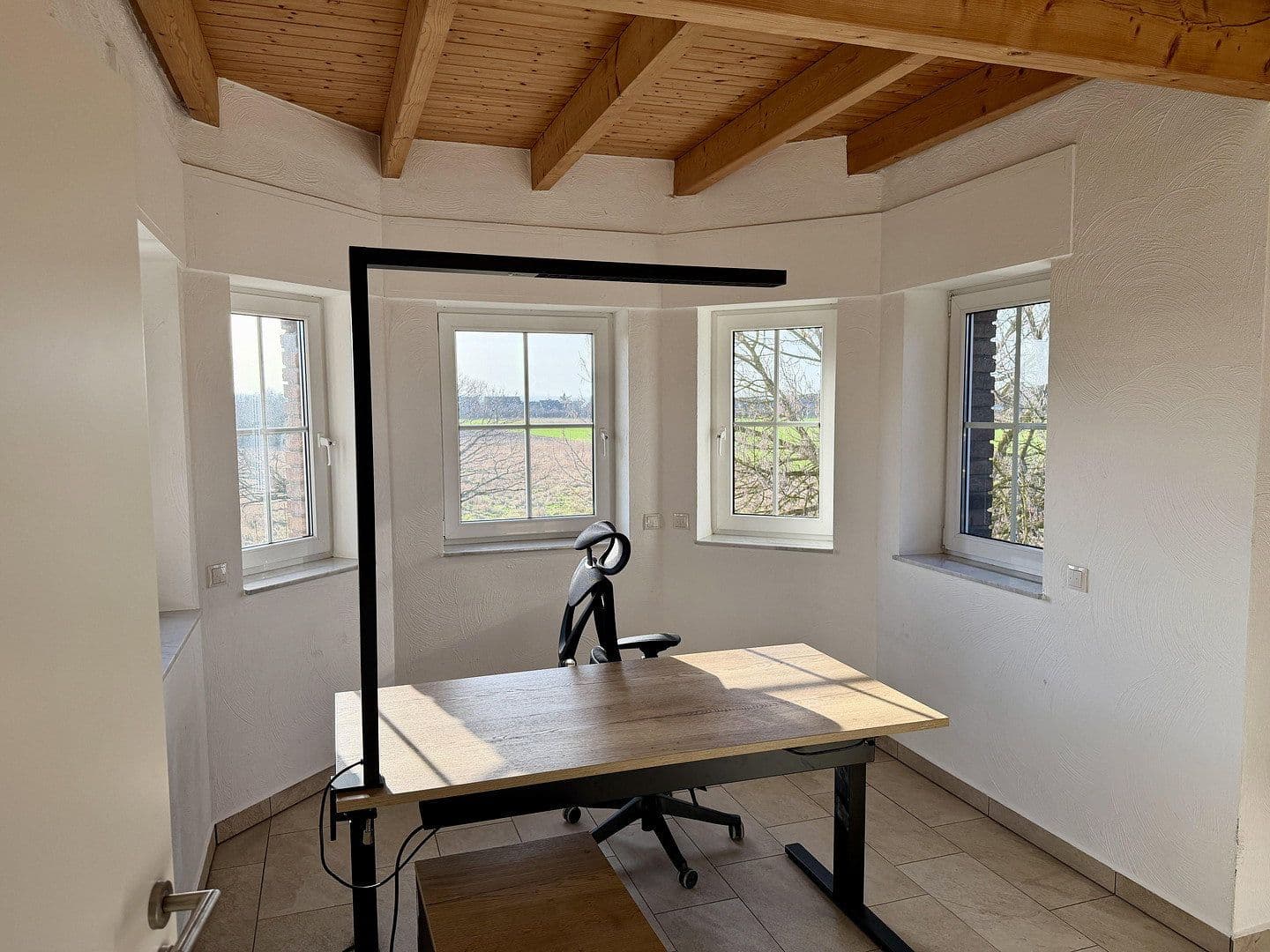 Pronájem kanceláře 1.100 m², Euskirchen, Severní Porýní-Vestfálsko Pronájem kanceláře 1.100 m², Euskirchen, Severní Porýní-Vestfálsko