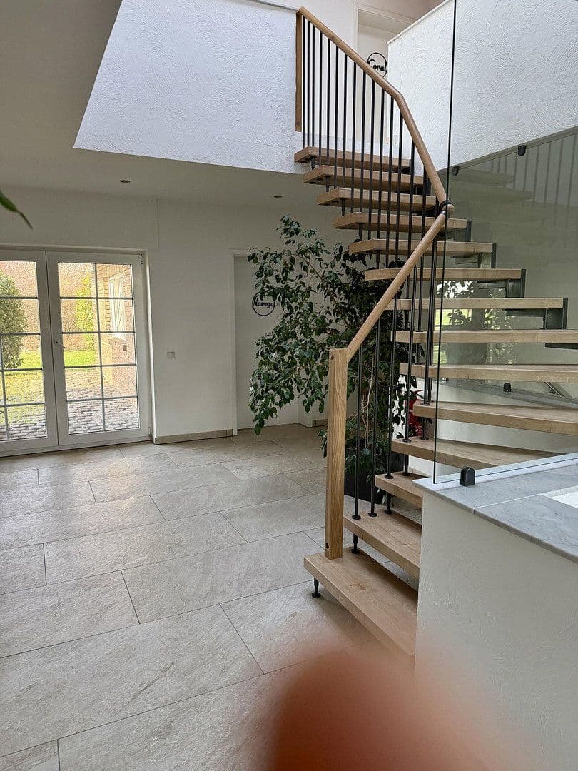 Pronájem kanceláře 1.100 m², Euskirchen, Severní Porýní-Vestfálsko Pronájem kanceláře 1.100 m², Euskirchen, Severní Porýní-Vestfálsko