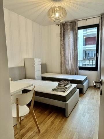 Pronájem bytu 3+1 108 m², Beuthstr. 14, Berlrin, Berlín Pronájem bytu 3+1 108 m², Beuthstr. 14, Berlrin, Berlín