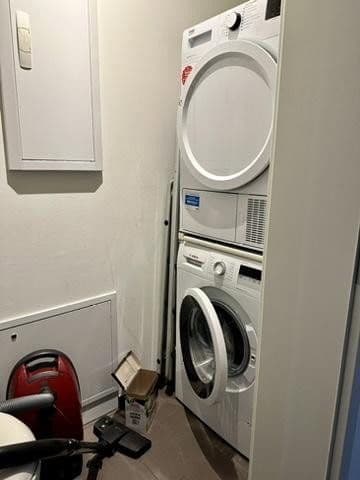 Pronájem bytu 3+1 108 m², Beuthstr. 14, Berlrin, Berlín Pronájem bytu 3+1 108 m², Beuthstr. 14, Berlrin, Berlín