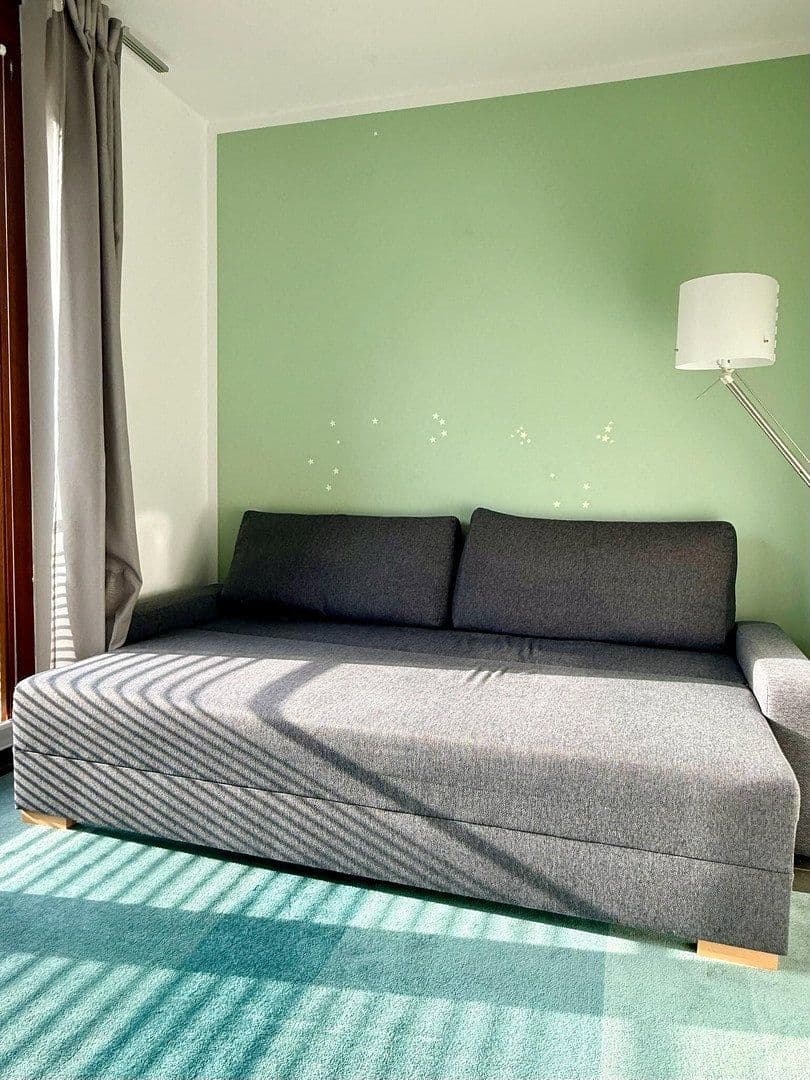 Pronájem bytu 3+kk 85 m², Stuttgart, Bádensko-Württembersko Pronájem bytu 3+kk 85 m², Stuttgart, Bádensko-Württembersko