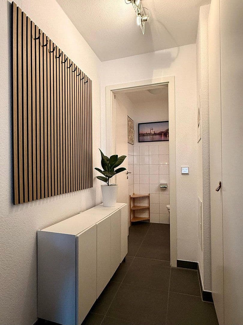 Pronájem bytu 3+kk 85 m², Stuttgart, Bádensko-Württembersko Pronájem bytu 3+kk 85 m², Stuttgart, Bádensko-Württembersko