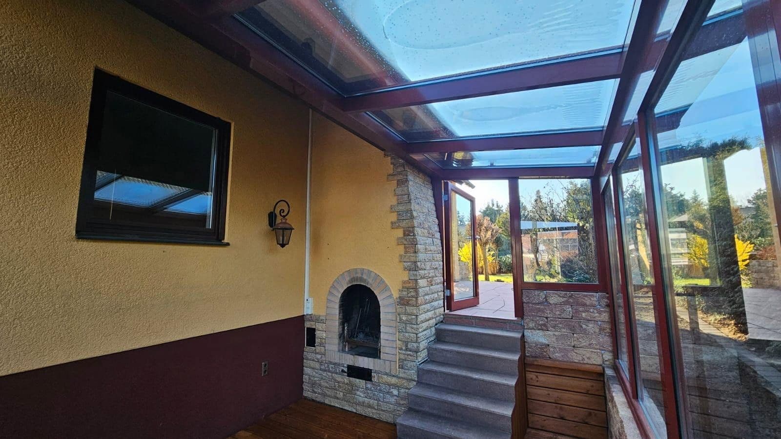 Prodej domu 129 m², pozemek 585 m², Fasanenweg 7, Pyrbaum, Bavorsko Prodej domu 129 m², pozemek 585 m², Fasanenweg 7, Pyrbaum, Bavorsko