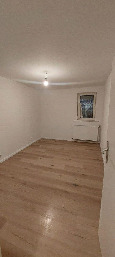 Pronájem bytu 3+1 76 m², Messingstraße 39, Goslar, Dolní Sasko Pronájem bytu 3+1 76 m², Messingstraße 39, Goslar, Dolní Sasko