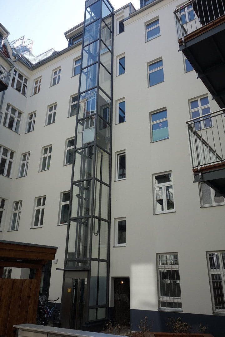 Pronájem bytu 1+1 36 m², Berlin, Berlín Pronájem bytu 1+1 36 m², Berlin, Berlín