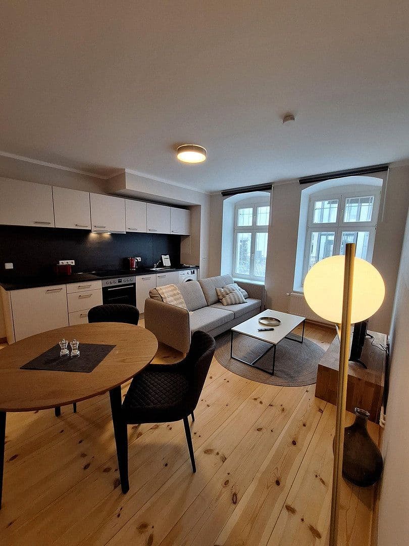 Pronájem bytu 1+1 36 m², Berlin, Berlín Pronájem bytu 1+1 36 m², Berlin, Berlín