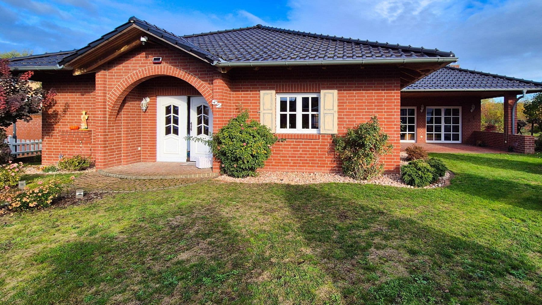 Pronájem domu 180 m², pozemek 865 m², Wolfsburg (Kästorf), Dolní Sasko Pronájem domu 180 m², pozemek 865 m², Wolfsburg (Kästorf), Dolní Sasko